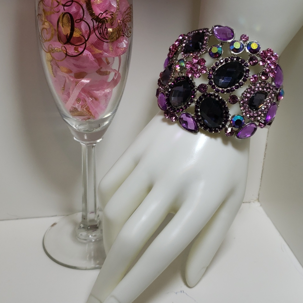 3 For 25 Clasp Bracelet